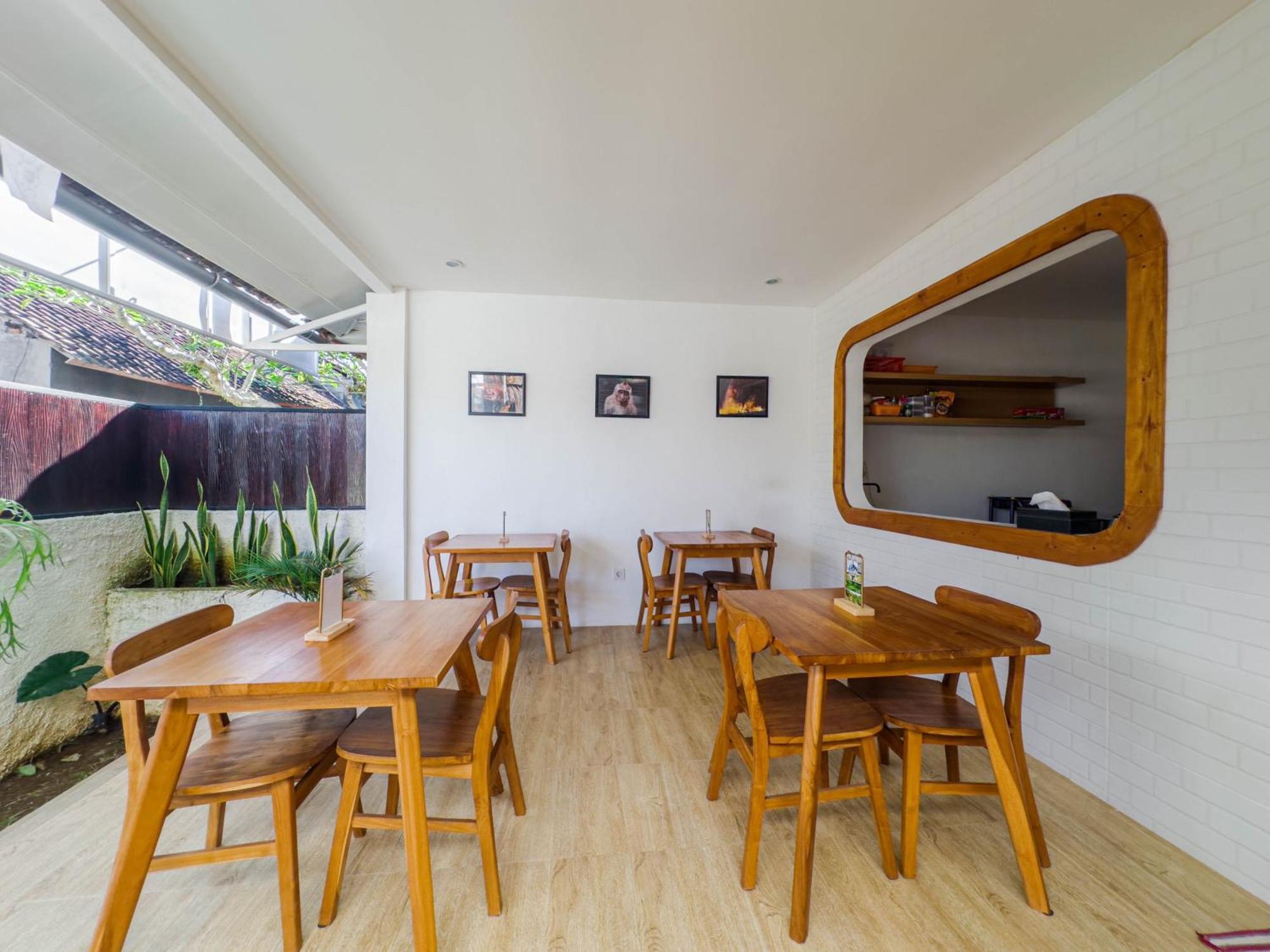 Vitasha Supala Ubud - Ubud Center Prime Location Buitenkant foto